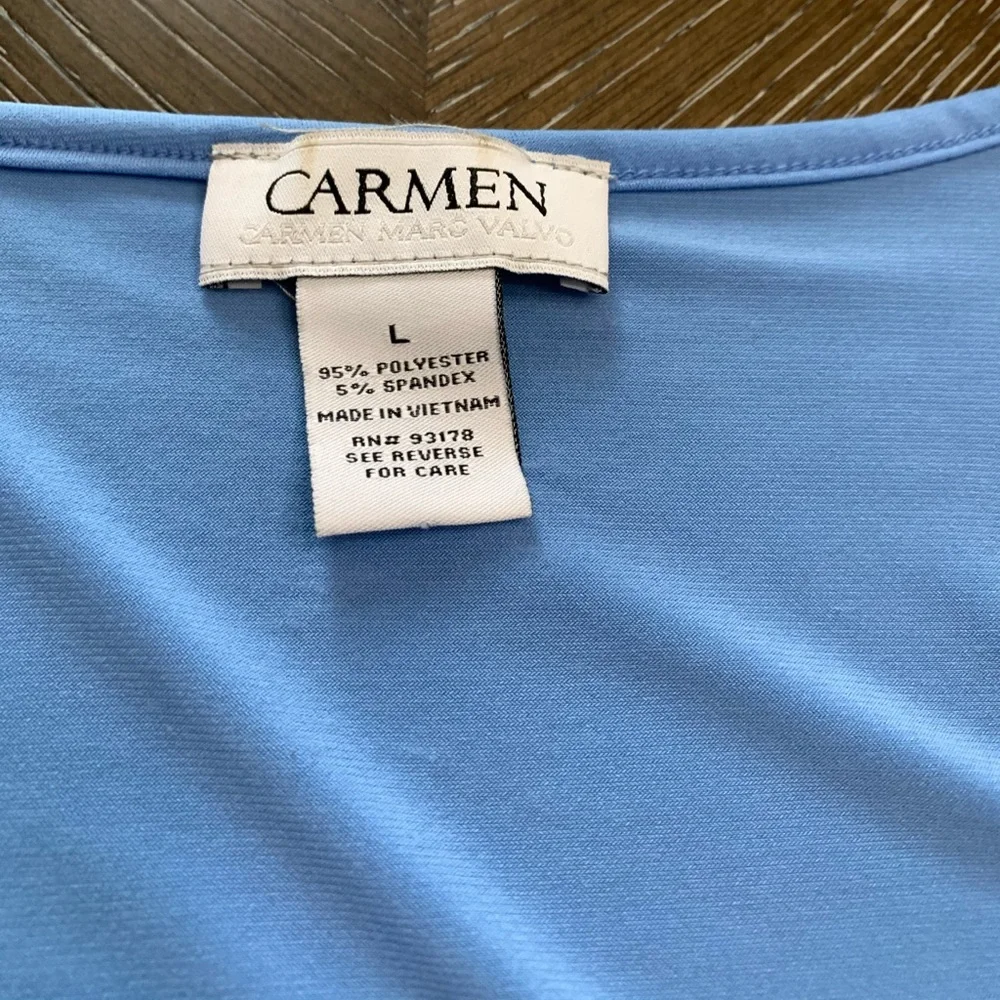 Carmen Marc Valvo blue top - Picture 9 of 11
